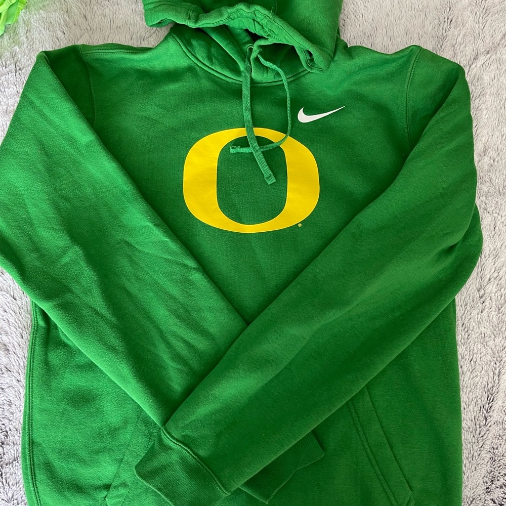 NIKE University of Oregon sweatshirt